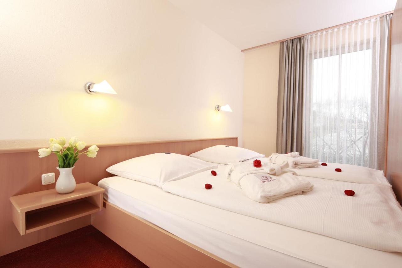 Appartement-Hotel Sibyllenbad Neualbenreuth Buitenkant foto